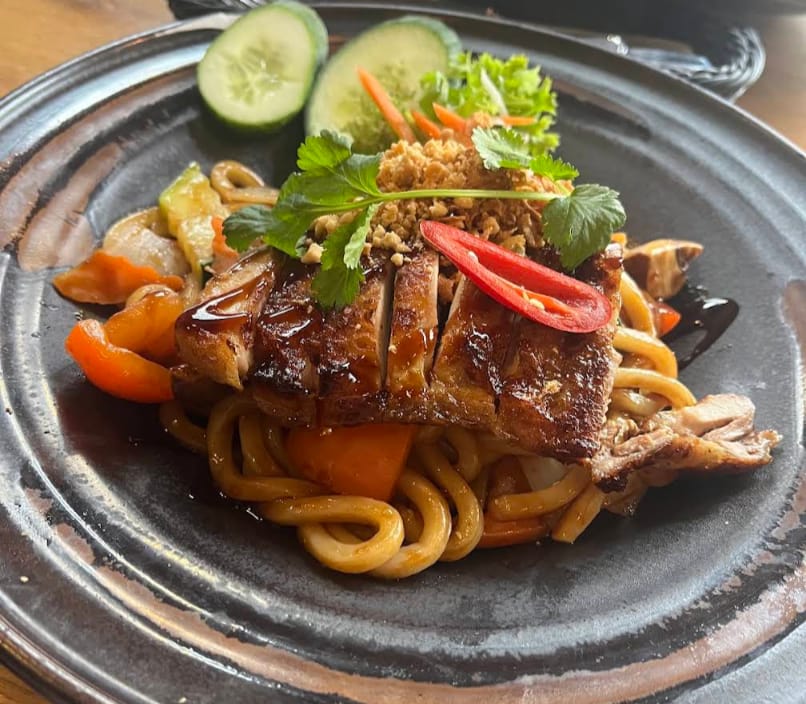 Udon-Nudeln uc gà