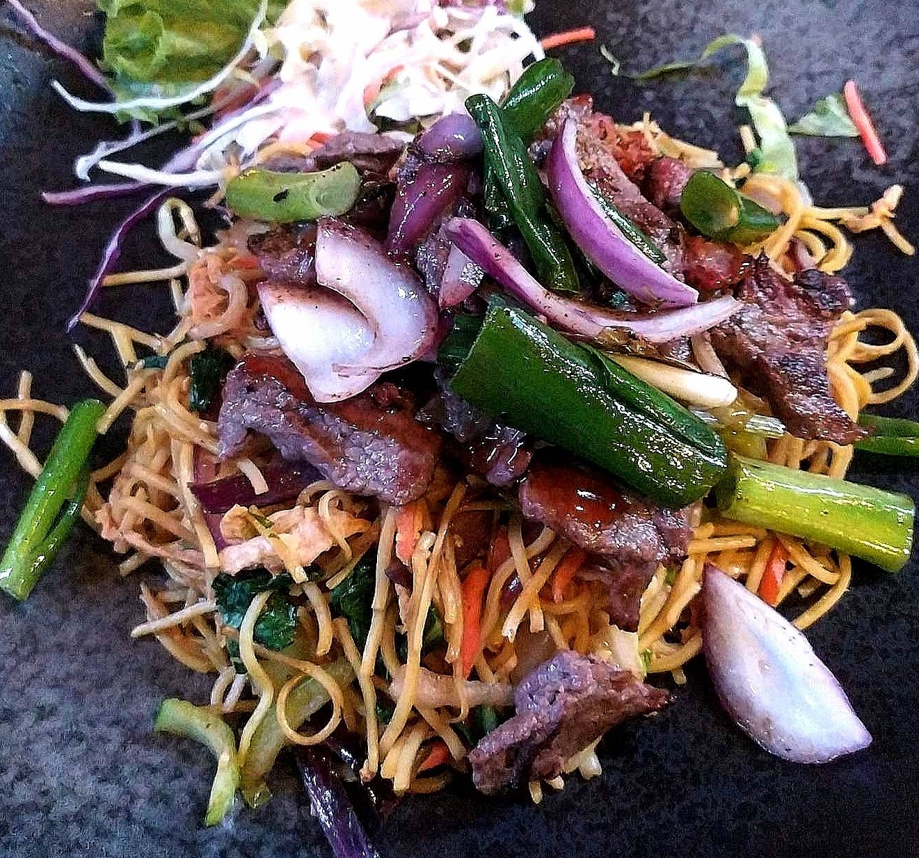 Mì xào bò